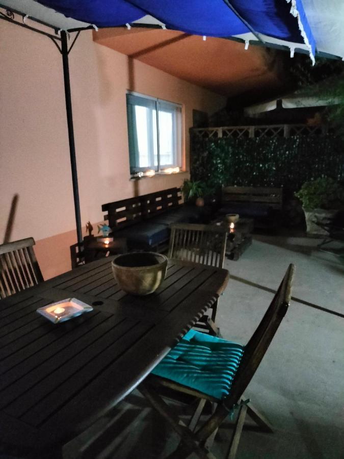 Appartamento In Villa Валледория Экстерьер фото